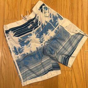 NWT Men’s 2x Swim Trunks